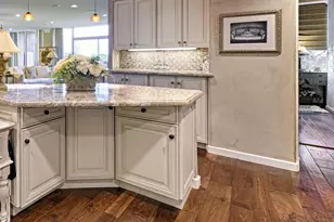 5200 Keller Springs Rd, Dallas, TX 75248 - Photo 10