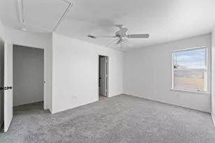 4917 Captains Pl, Garland, TX 75043 - Photo 8