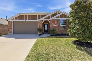 421 Mariscal Pl, Fort Worth, TX 76131 - Photo 1