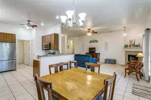 977 Valley View Dr, Lewisville, TX 75067 - Photo 14