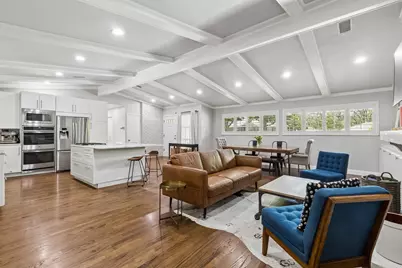 10111 Shadyview Drive, Dallas, TX 75238 - Photo 10