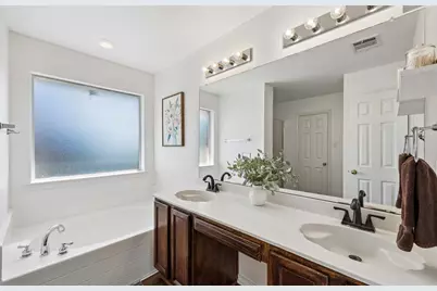 1015 Meadow Hill Drive, Lavon, TX 75166 - Photo 16