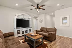 7209 Canadian Dr, China Spring, TX 76633 - Photo 6