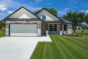 1569 Well Service Rd, Bowie, TX 76230 - Photo 1