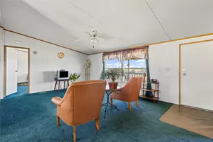 9064 Summit Ct E, Cleburne, TX 76033 - Photo 6