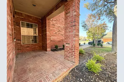 532 Silver Maple Drive, Irving, TX 75063 - Photo 38