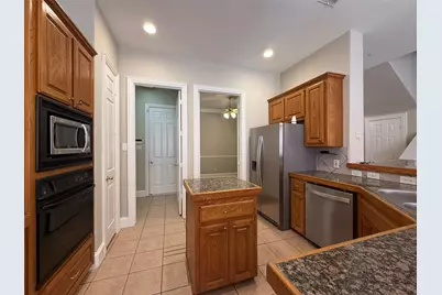 532 Silver Maple Drive, Irving, TX 75063 - Photo 14