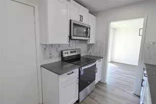 7832 Royal Ln, Dallas, TX 75230 - Photo 8