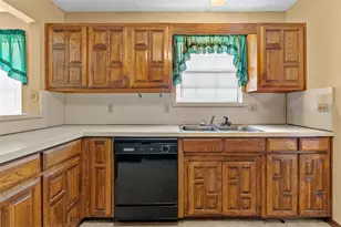 3501 Canton St, Greenville, TX 75402 - Photo 10