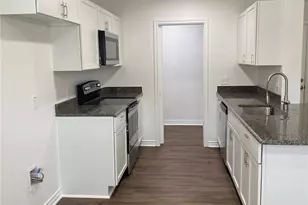 521 E Sears St, Denison, TX 75021 - Photo 4