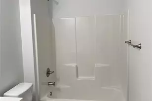 521 E Sears St, Denison, TX 75021 - Photo 16