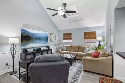 4210 N Hill Drive, Carrollton, TX 75010 - Photo 4