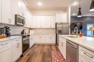1219 Beaconsfield Lane, Arlington, TX 76011 - Photo 8