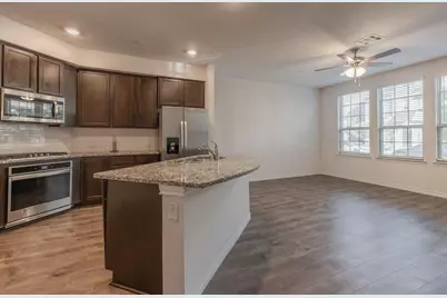 2412 Eureka Way, Lewisville, TX 75056 - Photo 8