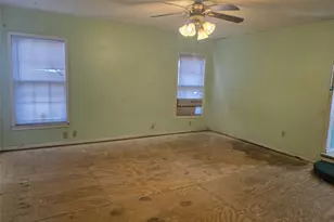 2617 Loraine St, Fort Worth, TX 76106 - Photo 10