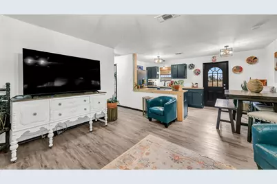 344 Hillcroft Drive, Weatherford, TX 76087 - Photo 2