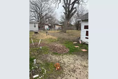 704 E 9th Street, Kemp, TX 75143 - Photo 4