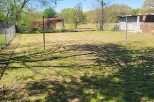 747 Luther Ln, Gun Barrel City, TX 75156 - Photo 12