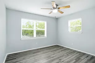 2823 Ermine Way, Farmers Branch, TX 75234 - Photo 16