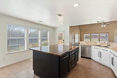 1405 Eagle Point, Royse City, TX 75189 - Photo 16