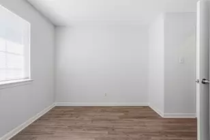 1885 Cliff View Dr, Lewisville, TX 75077 - Photo 20