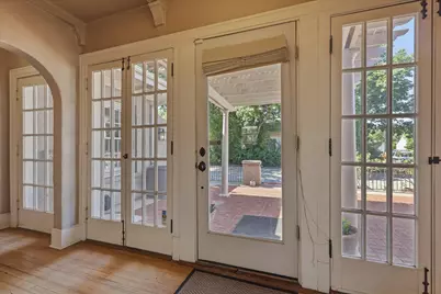 1306 N Locust Street, Denton, TX 76201 - Photo 4