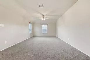 832 Clear Creek Dr, DeSoto, TX 75115 - Photo 26