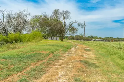 1987 Farm Road 900 N, Saltillo, TX 75478 - Photo 38