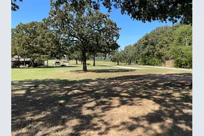 7334 W Line Road, Collinsville, TX 76233 - Photo 2