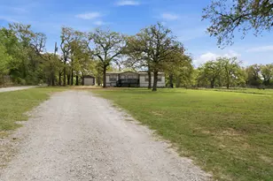 7334 W Line Rd, Collinsville, TX 76233 - Photo 20