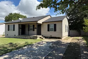 502 19th St, Grand Prairie, TX 75050 - Photo 1