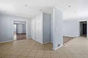 13460 Mill Grove Ln, Dallas, TX 75240 - Photo 10