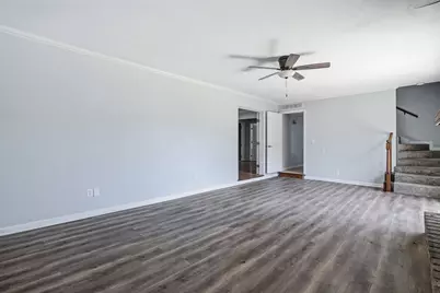 13460 Mill Grove Lane, Dallas, TX 75240 - Photo 10
