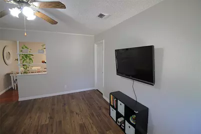 505 College, Italy, TX 76651 - Photo 2