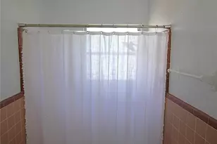 505 College, Italy, TX 76651 - Photo 18