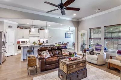 805 Woodhaven Court, Granbury, TX 76048 - Photo 6