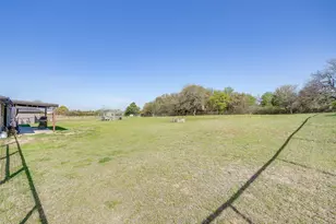 1028 Hope Ct, Boyd, TX 76023 - Photo 36