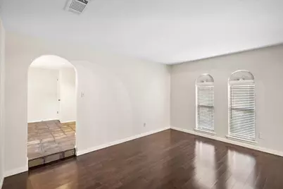 2003 Botts Drive, Arlington, TX 76012 - Photo 18