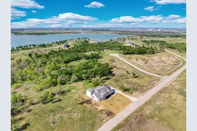 111 Barefoot Bay Boulevard, Corsicana, TX 75109 - Photo 6