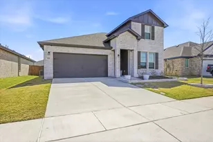 110 Drovers Dr, Cleburne, TX 76031 - Photo 2