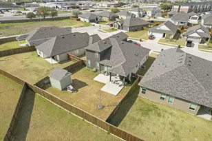 110 Drovers Dr, Cleburne, TX 76031 - Photo 32