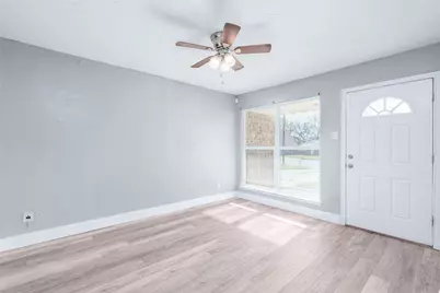 308 Jasmine Court, Burleson, TX 76028 - Photo 6