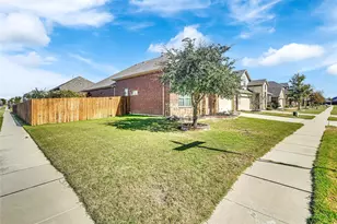 11020 Aransas Pass Pl, McKinney, TX 75071 - Photo 4
