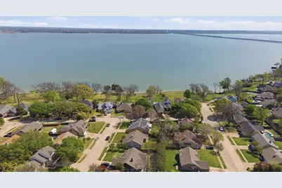 7801 Defender Lane, Rowlett, TX 75089 - Photo 32