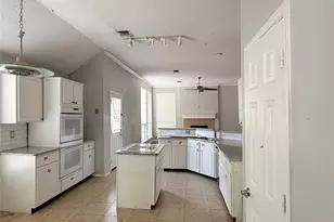 7960 Salmon Run Way, Fort Worth, TX 76137 - Photo 4