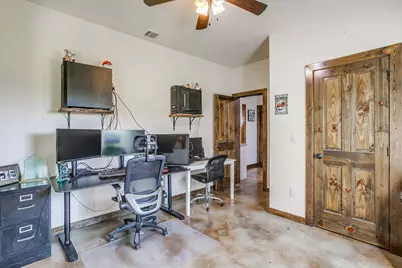 201 Curry Road, Waxahachie, TX 75167 - Photo 24