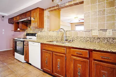 1734 Hartford Drive, Carrollton, TX 75007 - Photo 6