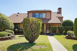 1734 Hartford Dr, Carrollton, TX 75007 - Photo 1