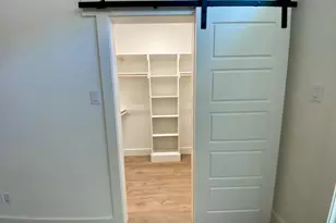 7330 Bree Ct, Dallas, TX 75235 - Photo 10