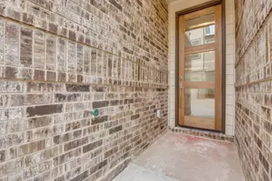 7330 Bree Ct, Dallas, TX 75235 - Photo 2